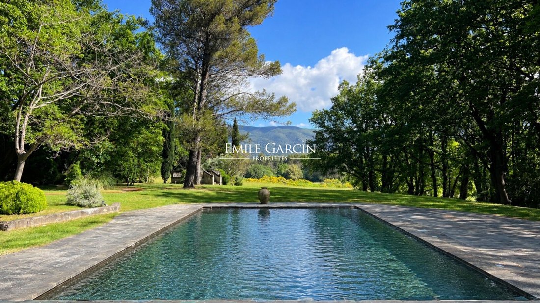 Villa in Cadenet, Provence-Alpes-Côte d'Azur, France 4 - 17970403