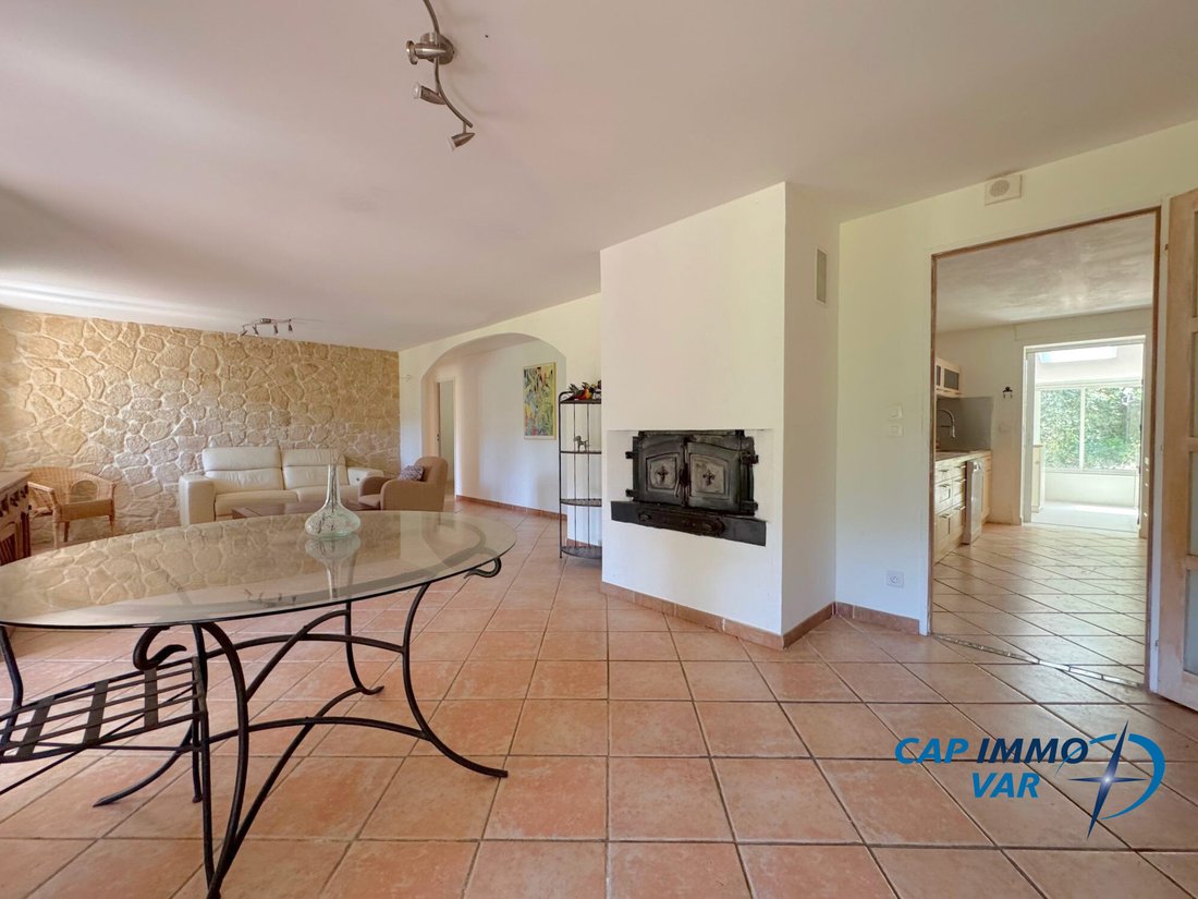 House in Signes, Provence-Alpes-Côte d'Azur, France 5 - 16847236