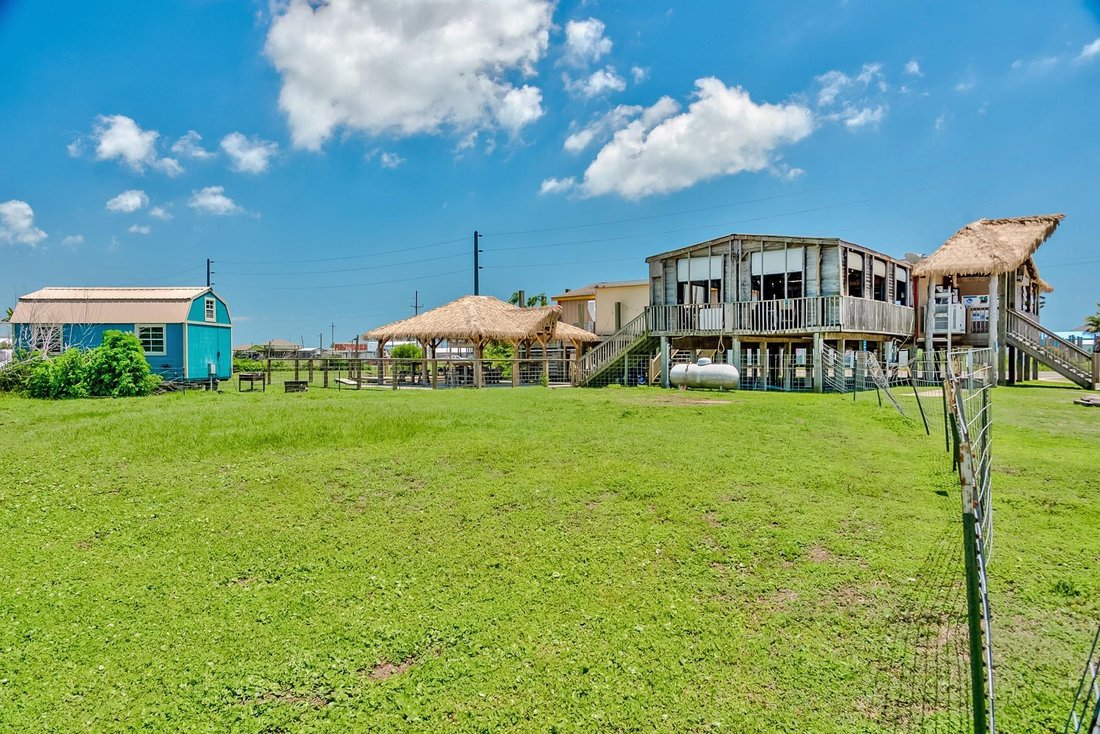 House in Bolivar Peninsula, Texas, United States 3 - 17969812
