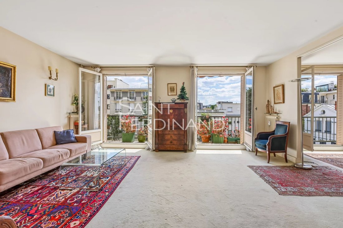 Apartment in Saint James-Delabordère, Neuilly-sur-Seine, France 3 - 17970110