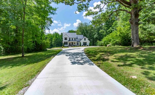 House in Trussville, Alabama, United States 1