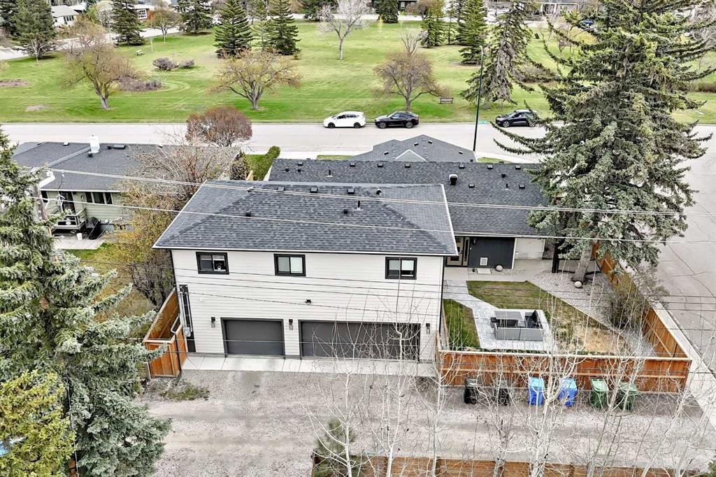 House in Calgary, Alberta, Canada 1 - 17971224