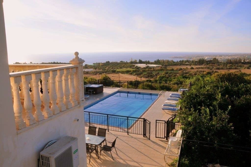 Villa in Kissonerga, Paphos, Cyprus 3 - 16173625