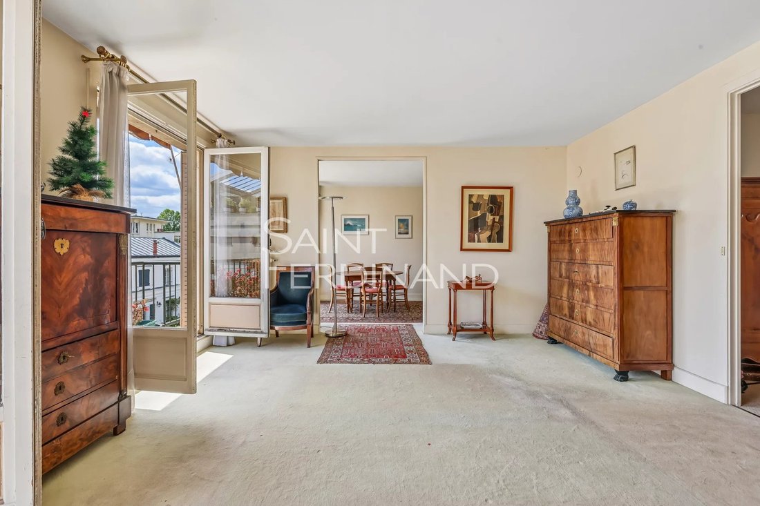 Apartment in Saint James-Delabordère, Neuilly-sur-Seine, France 4 - 17970110