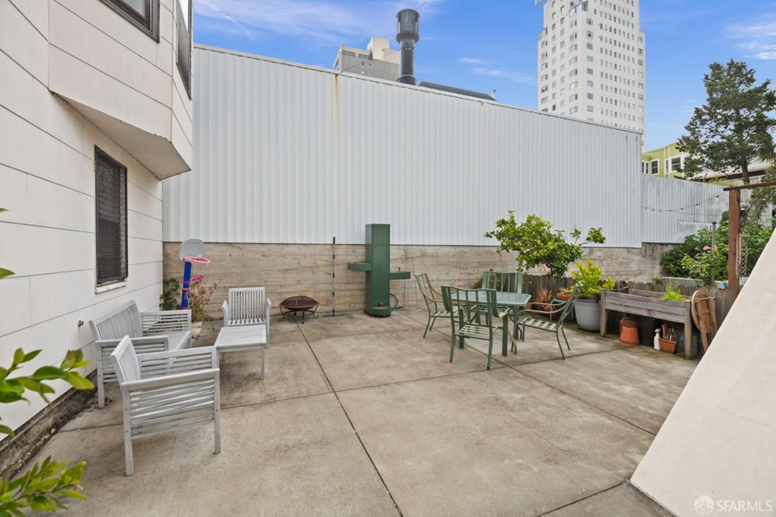 San Francisco, California, United States 4 - 17968846