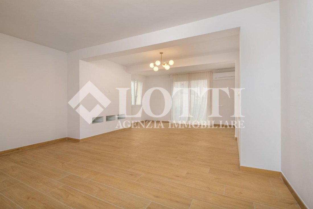 Villa in San Frediano a Settimo, Cascina, Tuscany 5 - 17969902