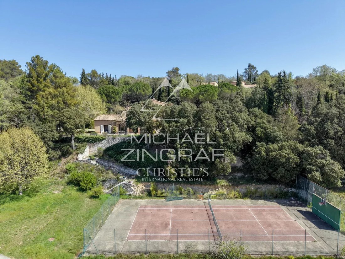 Estate in Rians, Provence-Alpes-Côte d'Azur, France 5 - 17966042
