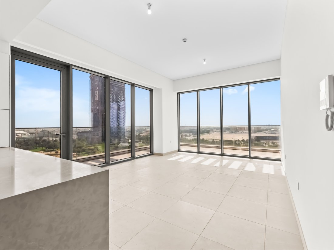 Condo in Al Wasl, Dubai, United Arab Emirates 2 - 17970347
