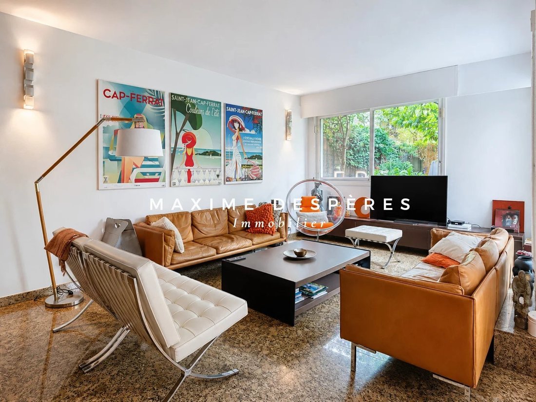 Apartment in Saint James-Général Koenig, Neuilly-sur-Seine, France 4 - 16136240