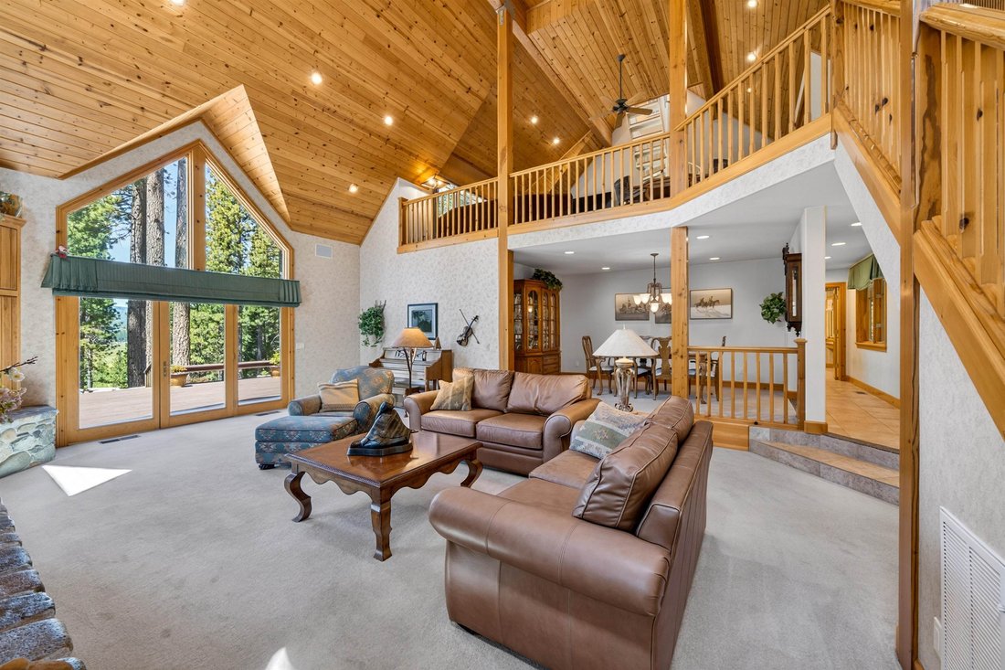 House in Portola, California, United States 5 - 17971791