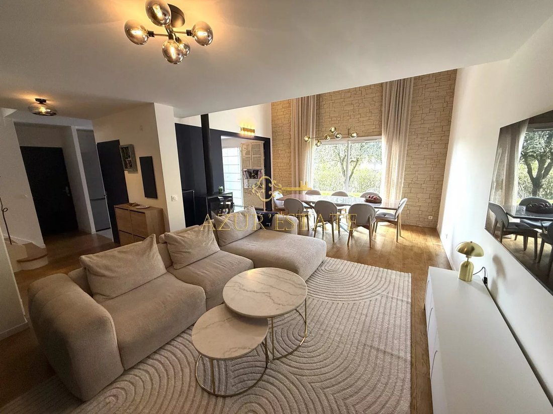 House in Èze, Provence-Alpes-Côte d'Azur, France 3 - 17967310
