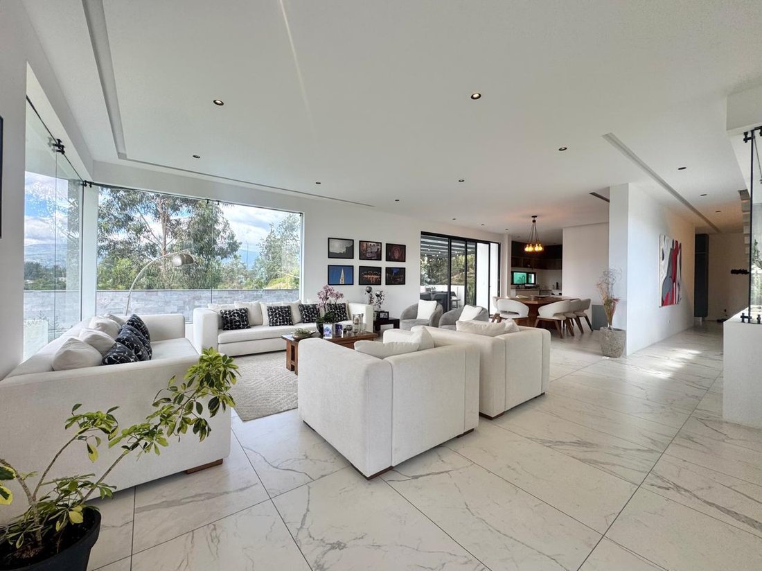 House in Quito, Pichincha, Ecuador 2 - 17968565