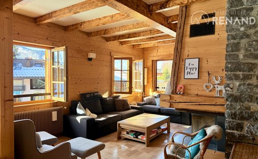 Chalet in Arâches-la-Frasse, Auvergne-Rhône-Alpes, France 1