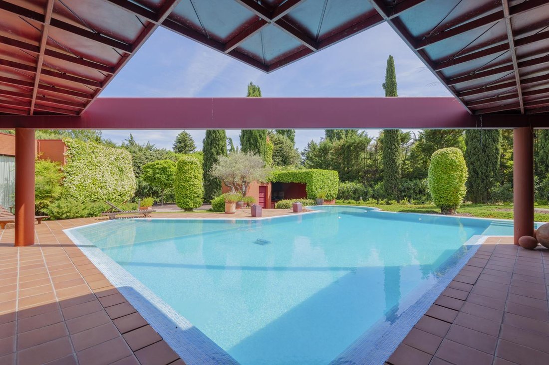 Villa in Somosaguas, Pozuelo de Alarcon, Comunidad de Madrid 1 - 17966646