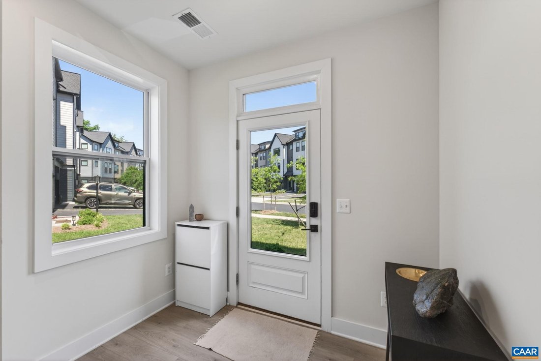 House in Charlottesville, Virginia, United States 5 - 17968544