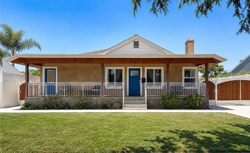 House in Signal Hill, California, United States 1