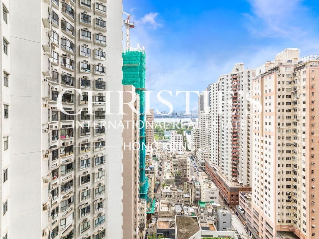 Apartment in Hong Kong, Hong Kong 1 - 17067221