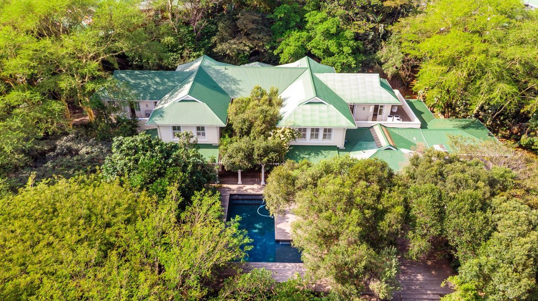 House in Mount Edgecombe Country Estate 2, KwaZulu-Natal, South Africa 1 - 17968882