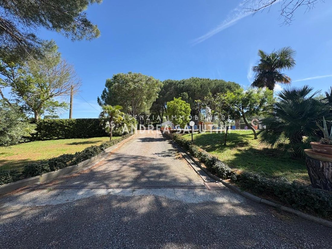 Country House in Palaia, Tuscany, Italy 5 - 17969913