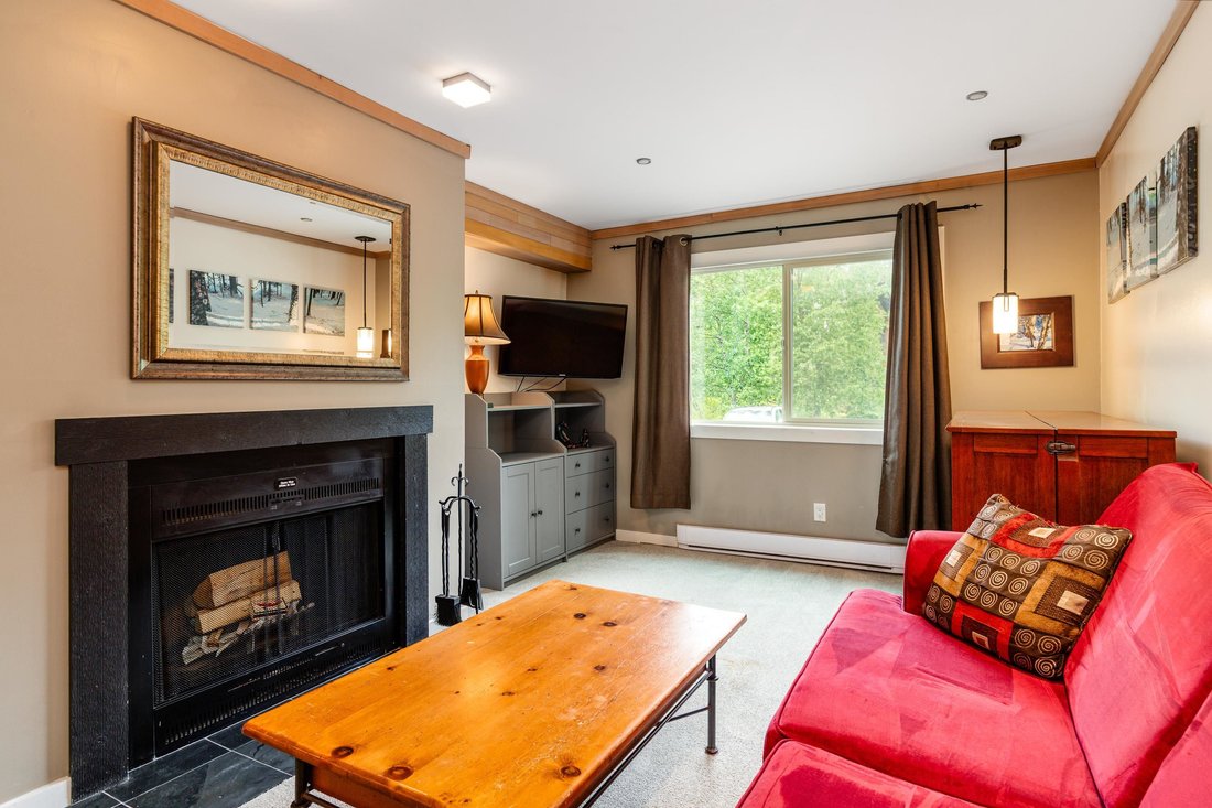 Condo in Whistler, British Columbia, Canada 3 - 17970078