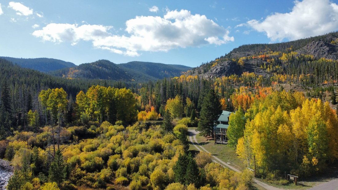 House in Centennial, Wyoming, United States 3 - 16367782