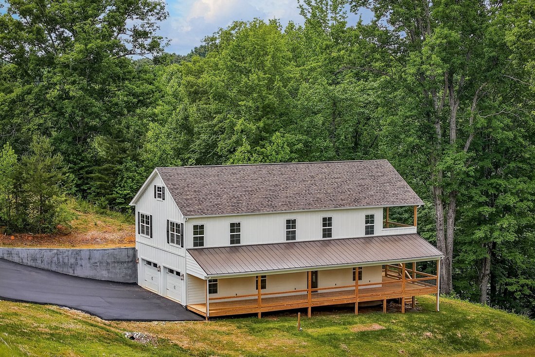 House in Sparta, Tennessee, United States 1 - 17969464