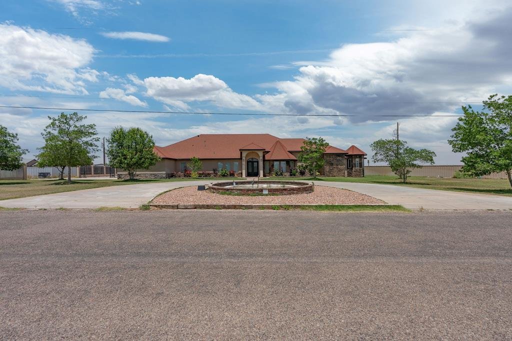 House in West Odessa, Texas, United States 1 - 17070047