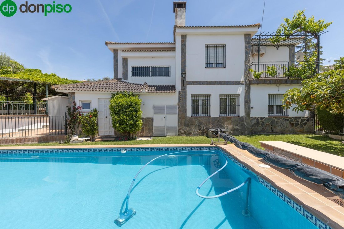 Villa in Otura, Villa de Otura, Andalusia 1 - 17006037