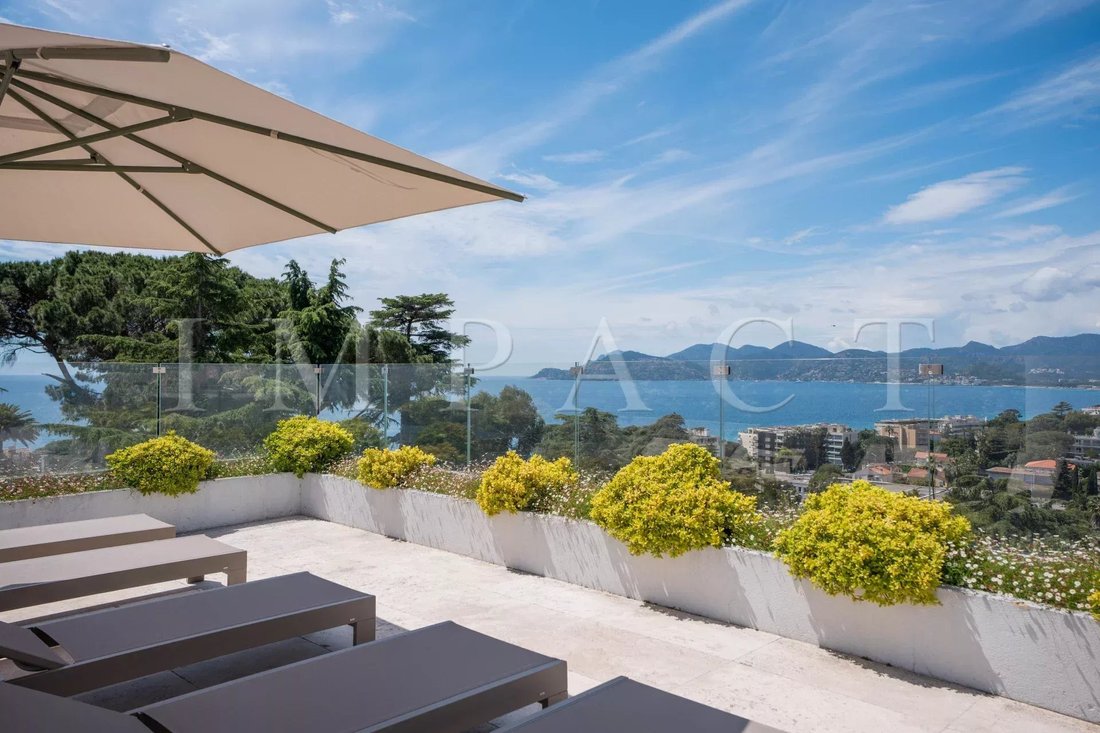 Villa in Cannes, Provence-Alpes-Côte d'Azur, France 4 - 17829192