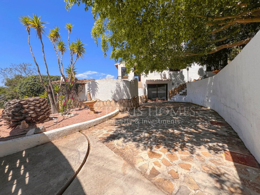Chalet in el Poble Nou de Benitatxell / Benitachell, Valencian Community, Spain 3 - 17970168