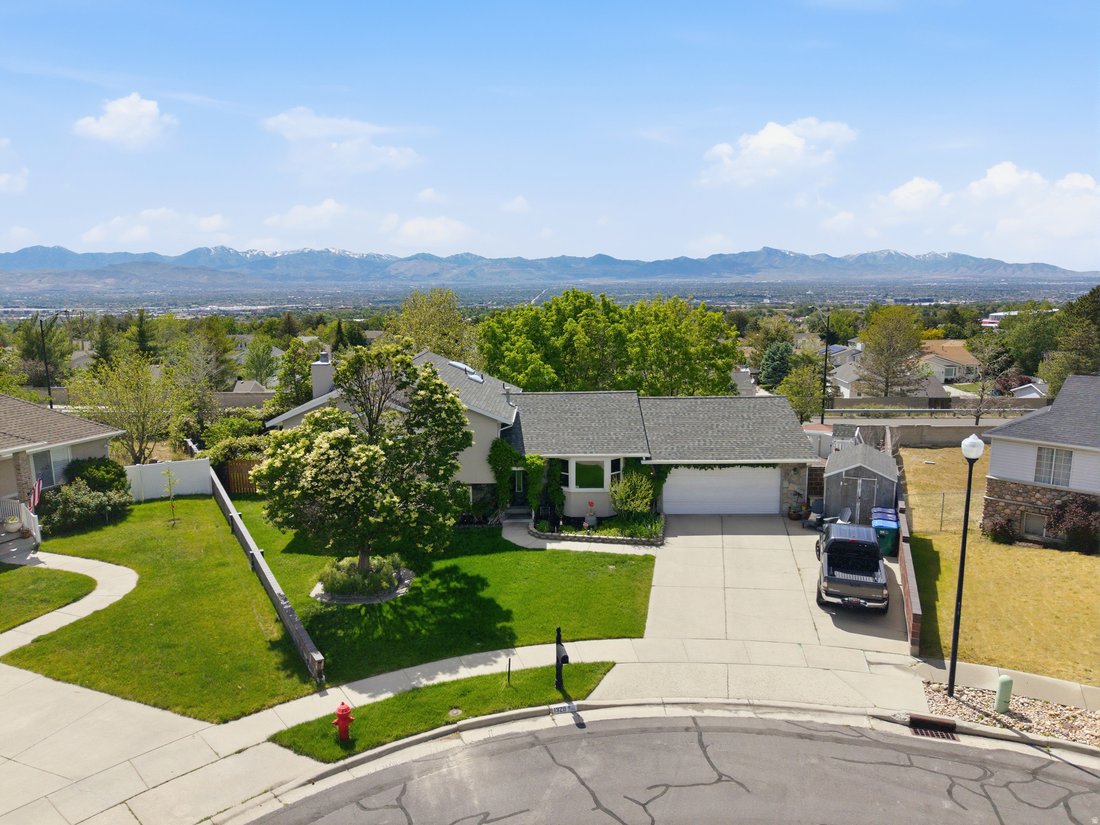 House in Sandy, Utah, United States 3 - 17399162
