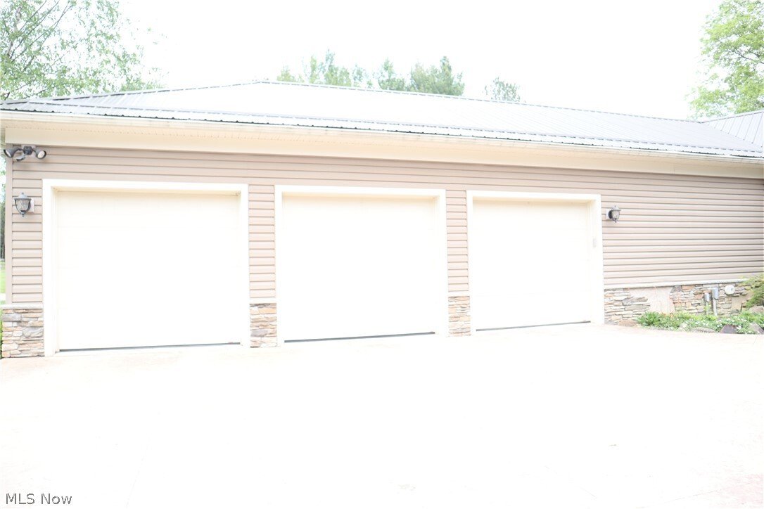 House in West Farmington, Ohio, United States 4 - 17971921