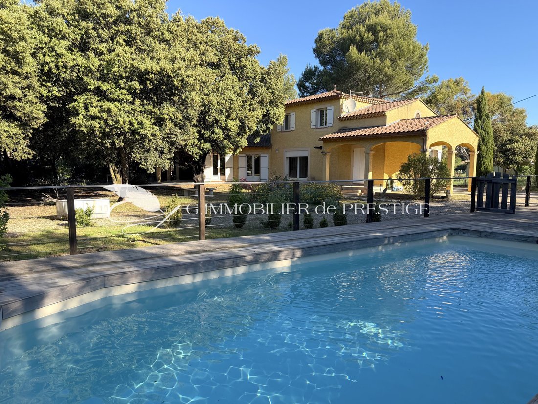 House in Mazan, Provence-Alpes-Côte d'Azur, France 1 - 17969387