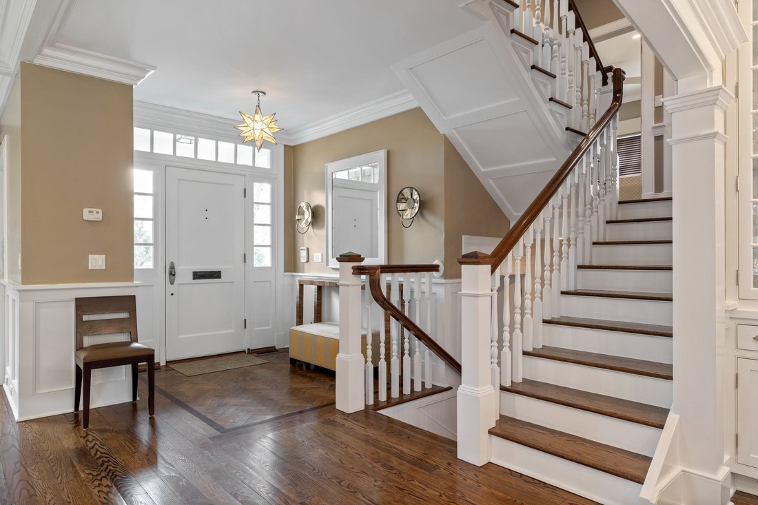 East Hampton, New York, United States 4 - 17967016