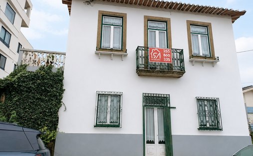 House in Paços de Ferreira, Porto District, Portugal 1