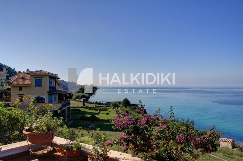 Villa in Kassandra, Macedonia and Thrace, Greece 2 - 17963524