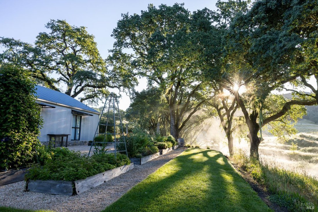 House in Healdsburg, California, United States 5 - 17971254