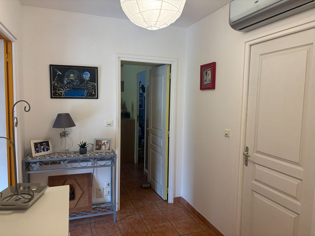 Villa in Flayosc, Provence-Alpes-Côte d'Azur, France 4 - 17967573
