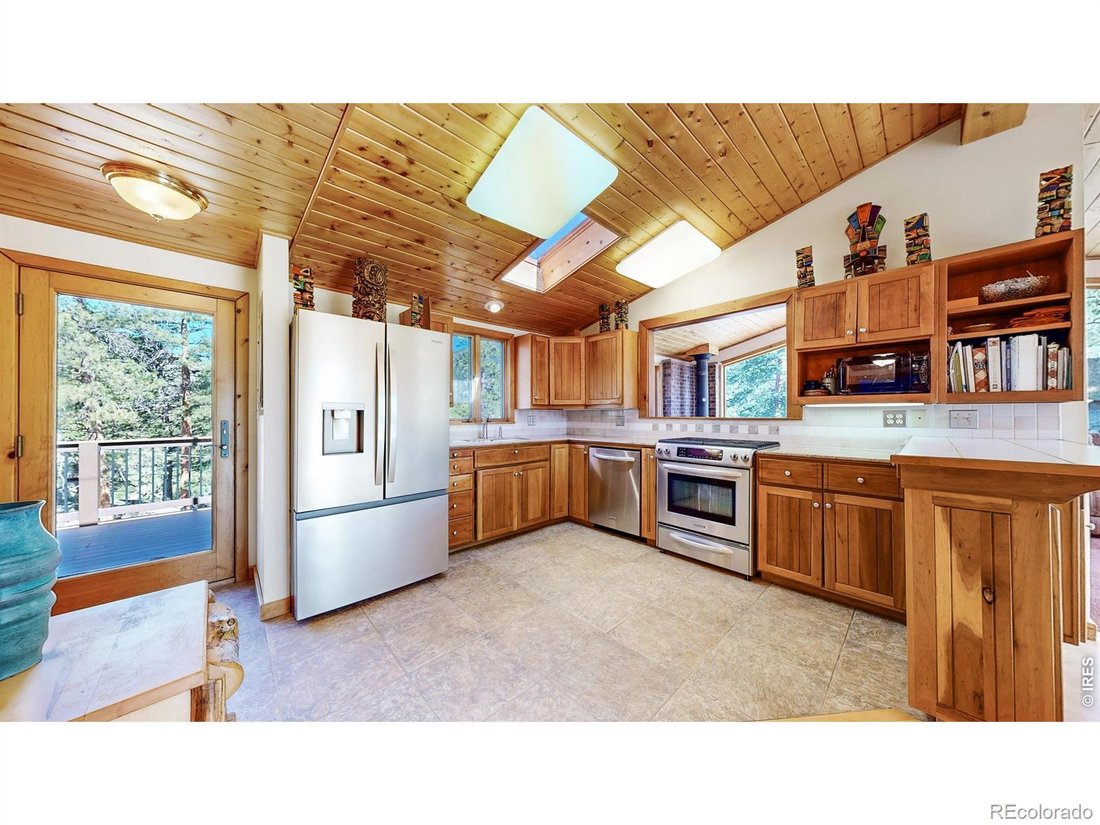 House in Estes Park, Colorado, United States 2 - 17966156