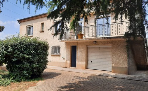 Chateau With Outbuilding And Private Beach In Provence