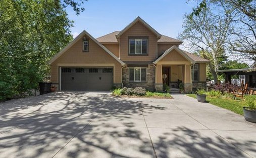 House in Centerville, Utah, United States 1