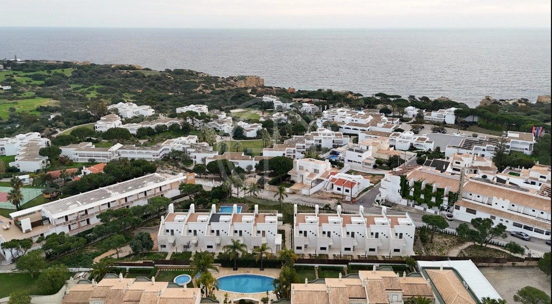 House in Olhos de Agua, Algarve, Portugal 1 - 17970151
