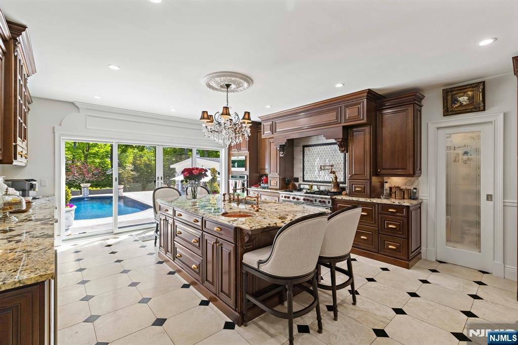 House in Montvale, New Jersey, United States 5 - 17970446
