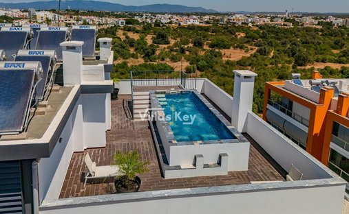 Apartment in Portimao, Algarve, Portugal 1