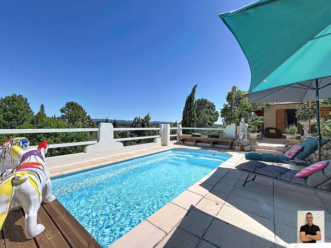 Villa in Montfort-sur-Argens, Provence-Alpes-Côte d'Azur, France 2 - 17967514