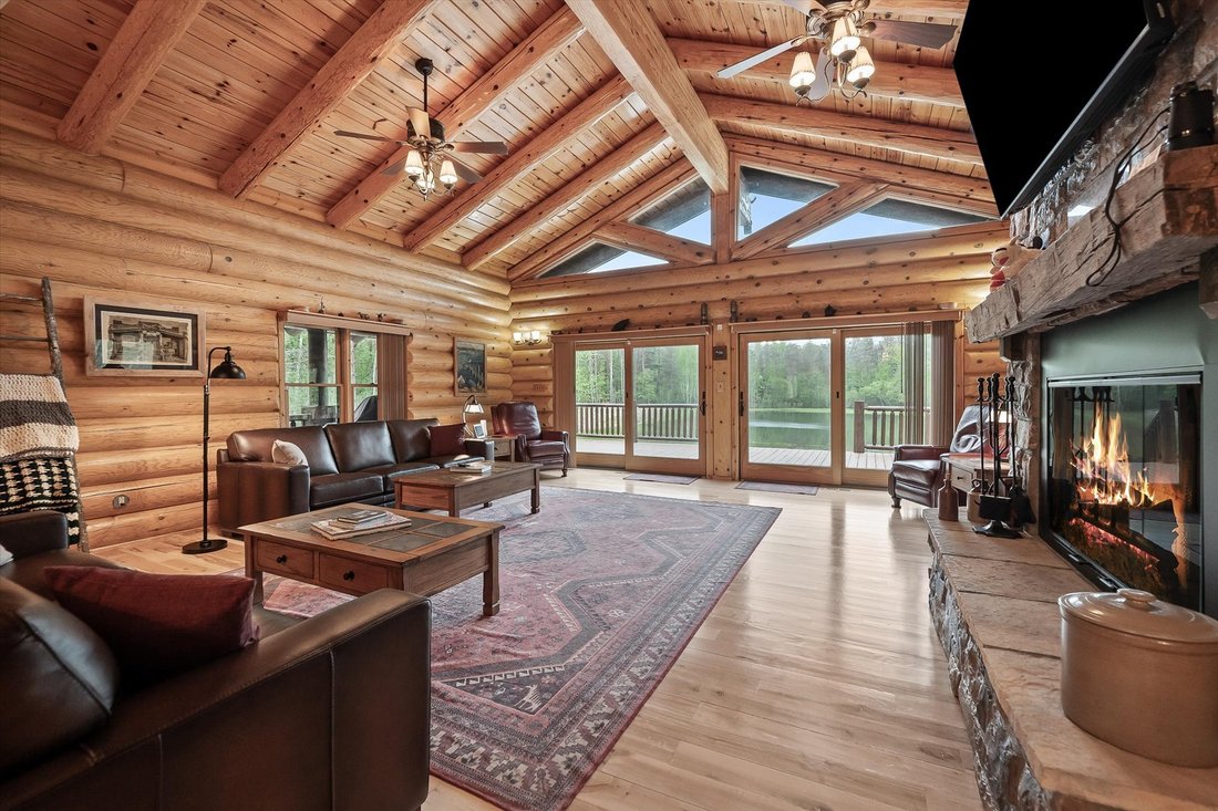 House in Mayville, Michigan, United States 3 - 17966883