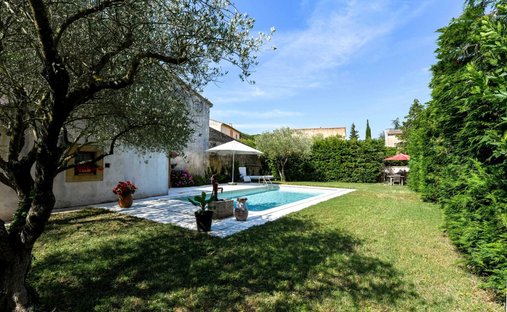 Casa a Uzès, Occitania, Francia 1