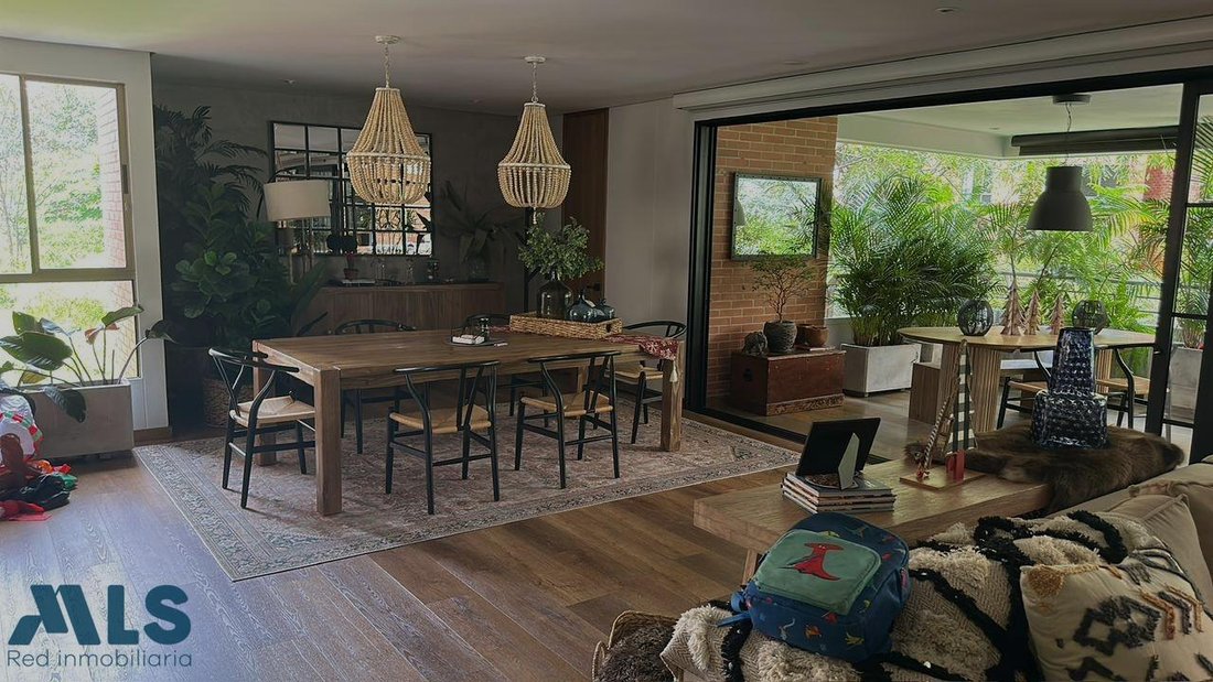 Apartment in Medellín, Antioquia, Colombia 2 - 17972267