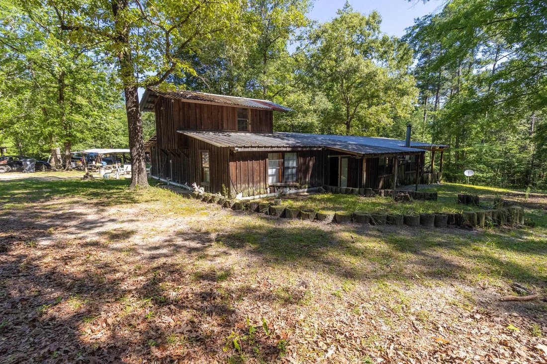 House in Bruce, Florida, United States 3 - 17970445