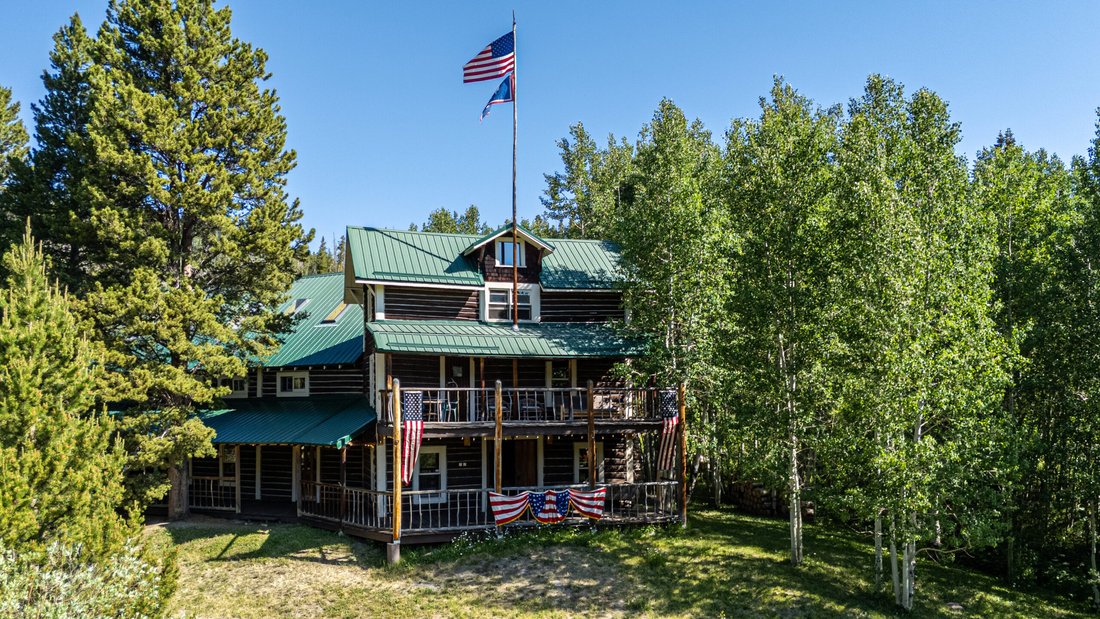 House in Centennial, Wyoming, United States 4 - 16367782